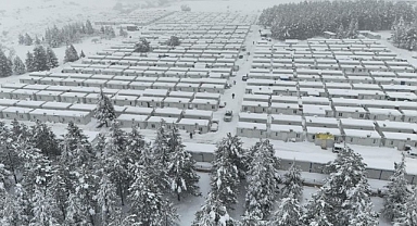 Kar kalınlığının 1 metreyi bulduğu Doğanşehir havadan görüntülendi