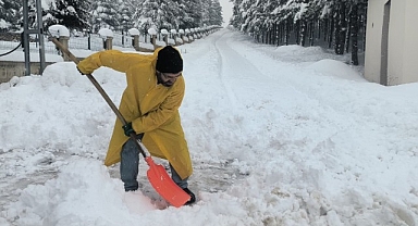 Malatya'da kırsal kesimlerde kar yağışı etkili oluyor