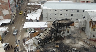 Malatya'da şantiyede çıkan yangının hasarı gündüz görüntülendi