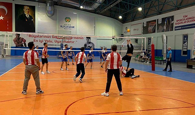Malatya'da 2. Kurumlar Arası Voleybol Turnuvası başladı