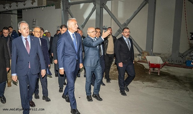 Bakan Ersoy'dan Başkan Er'e ziyaret