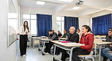 Başkan Er: "En büyük yatırımı gençlik ve spora yapıyoruz"