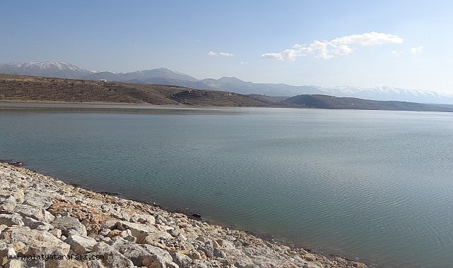 Sultansuyu Barajı'nda kapak açıldı