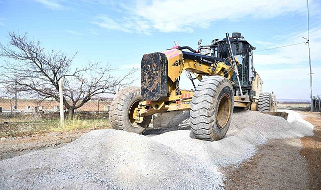 Yeşilyurt Belediyesi, Görgü Mahallesi'nde yol çalışmalarını hızlandırdı