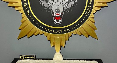 Malatya'da yolcu otobüsünde 11 kilo 400 gram metamfetamin ele geçirildi