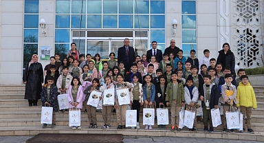 Fatih İlkokulu öğrencileri belediye hizmetlerini yerinde inceledi