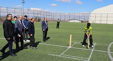 Malatya'da Kriket Grup Müsabakaları başladı