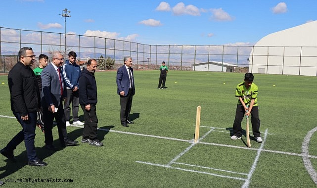 Malatya'da Kriket Grup Müsabakaları başladı