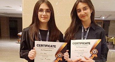 Liseli Delegeler Dünya Meselelerini Tartıştı