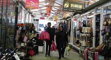 Deprem bölgesi Malatya'da Kurban Bayramı hareketliliği