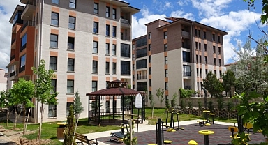 Malatya'da 18 yaşındaki genç kız parkta ölü bulundu