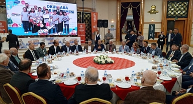 Malatya'da spor emekçileri onurlandırıldı, Arslantepe Yarı Maratonu'nun imzaları atıldı