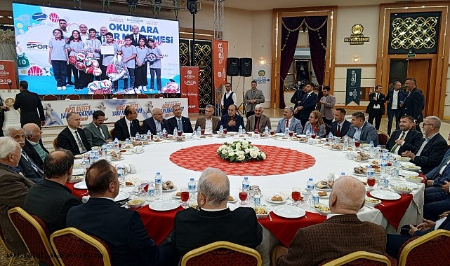 Malatya'da spor emekçileri onurlandırıldı, Arslantepe Yarı Maratonu'nun imzaları atıldı