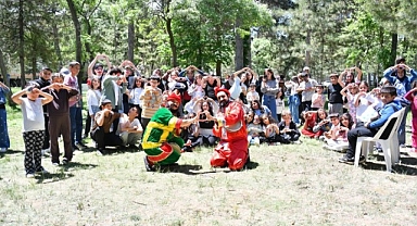 Yeşilyurt Belediyesi 'Çocuk Şenliği' renkli görüntülere sahne oldu