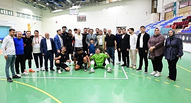 Battalgazi Belediyespor yarı final serisinde avantajı kaptı