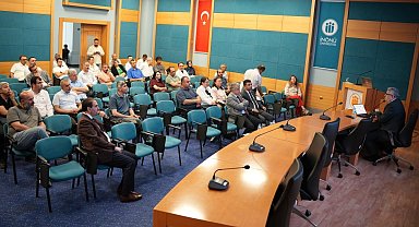 Yönetici liderlik eğitim programında yapay zeka ele alındı