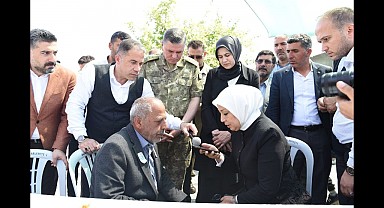 Cumhurbaşkanı Erdoğan Malatyalı şehidin babası ile görüştü