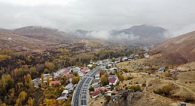 Darende'de sis, kartpostallık görüntüler oluşturdu