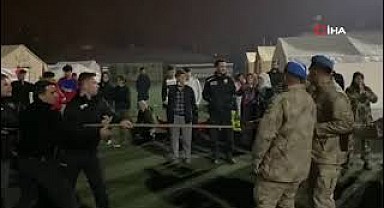 Malatya çadır kentte kıyasıya çekişme