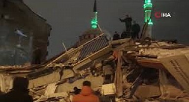 Malatya'da depremin ilk anları polis telsizlerine yansıdı